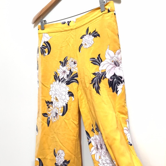 LOFT Yellow Floral Fluid Wide Leg Pants (Sm) - Picture 7 of 9